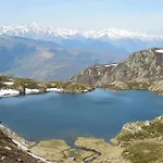 Appartement Confortable A Ignaux, 31 M² Avec Piscine