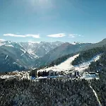 Confortable A Ignaux, 31 M² Avec Piscine * Ignaux