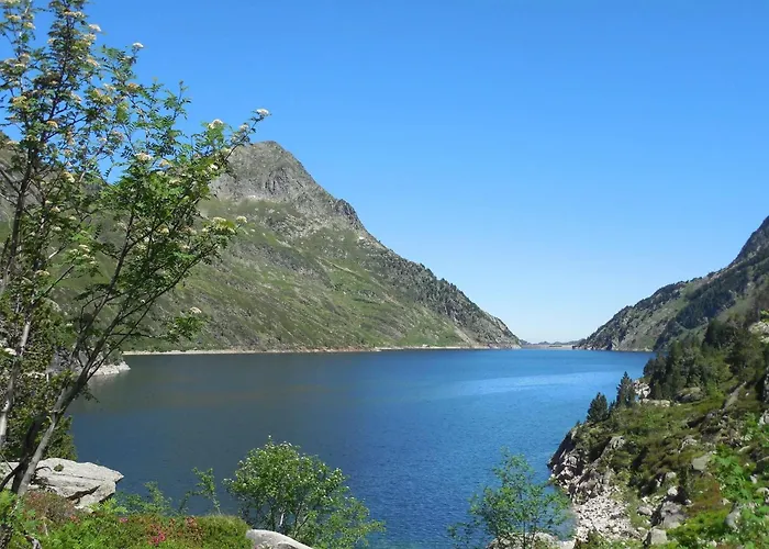 Confortable A Ignaux, 31 M² Avec Piscine *